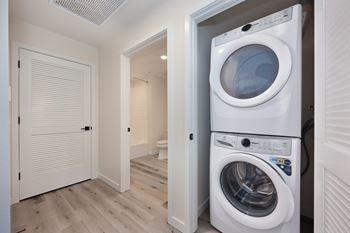 Full size washer/dryer